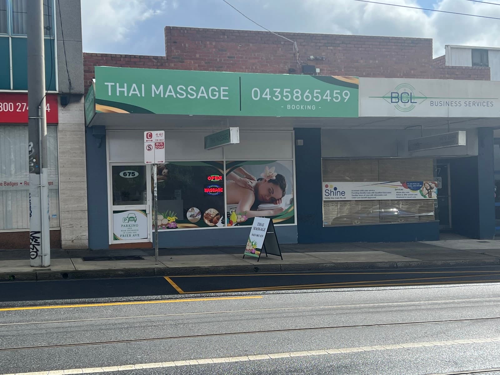 Sunshine Essence Thai Massage