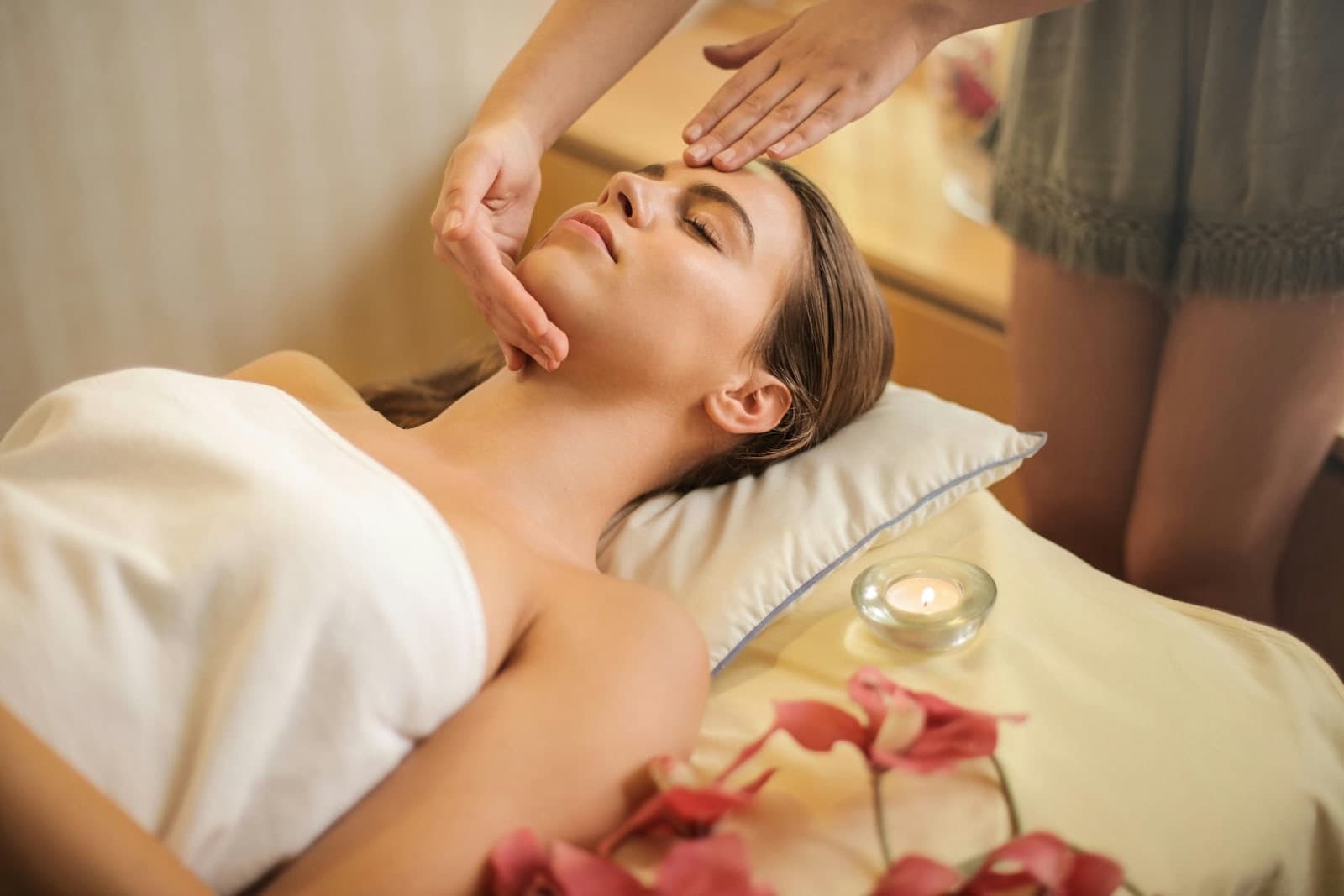 Lucky 8 Massage