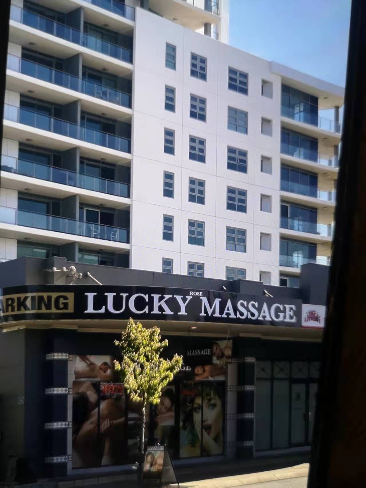 Lucky Rose Massage