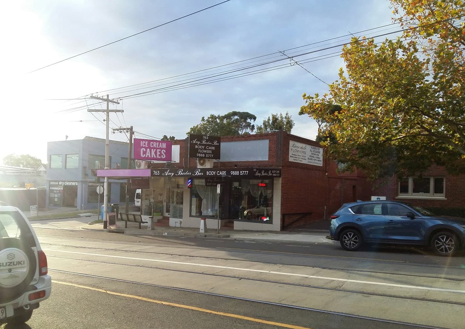 Amy Beauty Bar