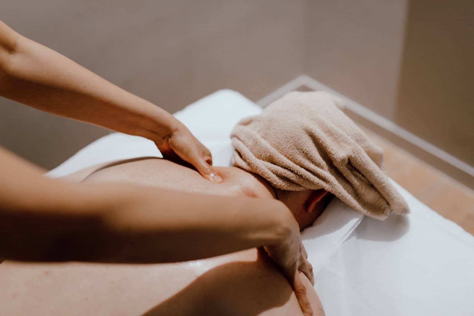 Happy Feet Steam Massage